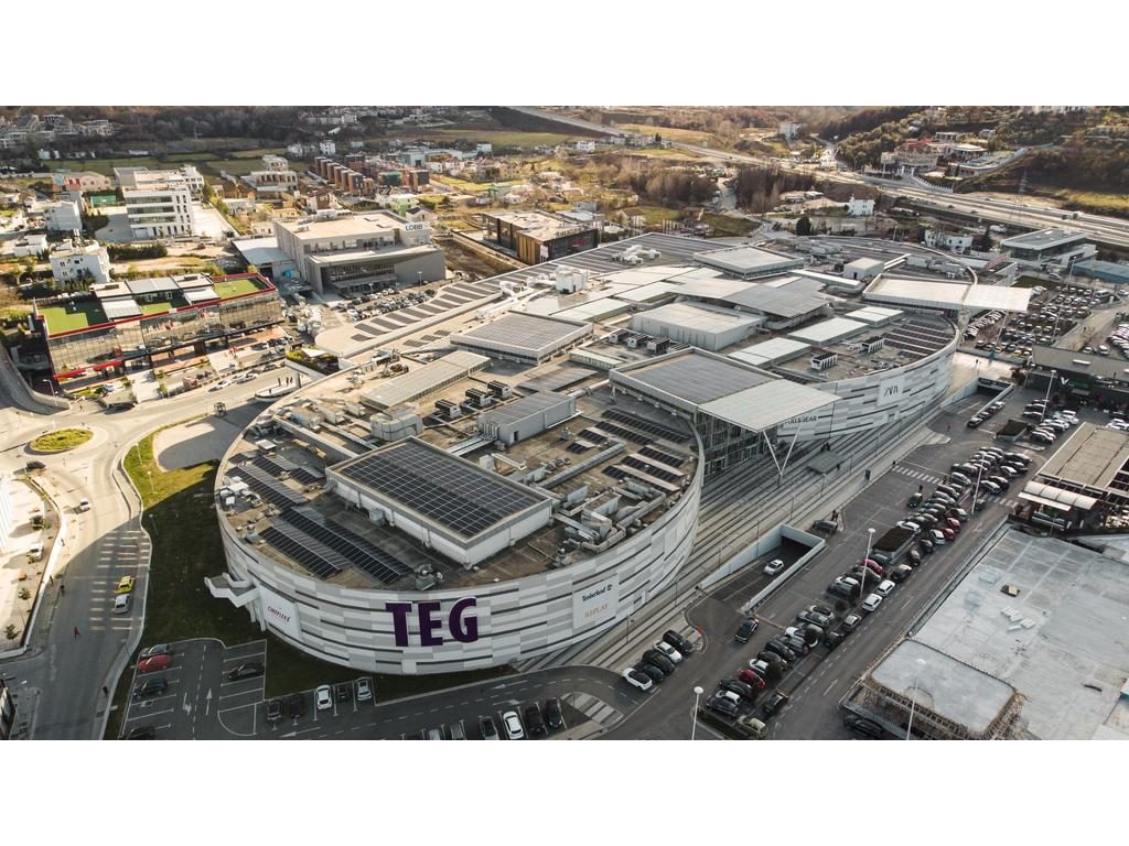 Ofrojmë për shitje Apartament 1+1 pranë Qendrës Tregtare TEG!