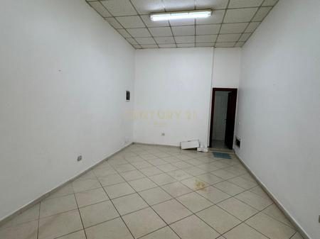 Pronë Komerciale Për Shitje në Vollga, Durrës !!!