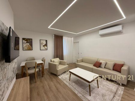 SHITET APARTAMENT 2+1 NE RRUGEN FORTUZI