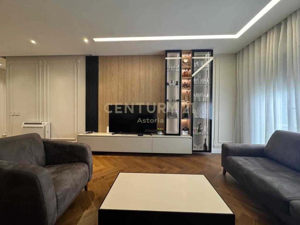 Jepet me qira apartament premium 2+1+2+2 ballkone me post parkimi te Olympic Residence Tirana