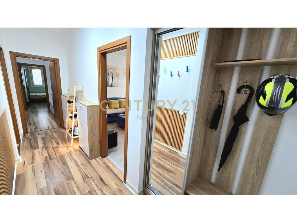 Apartament 3+1 me Garazh për Qira – Liqeni i Thatë, Tiranë