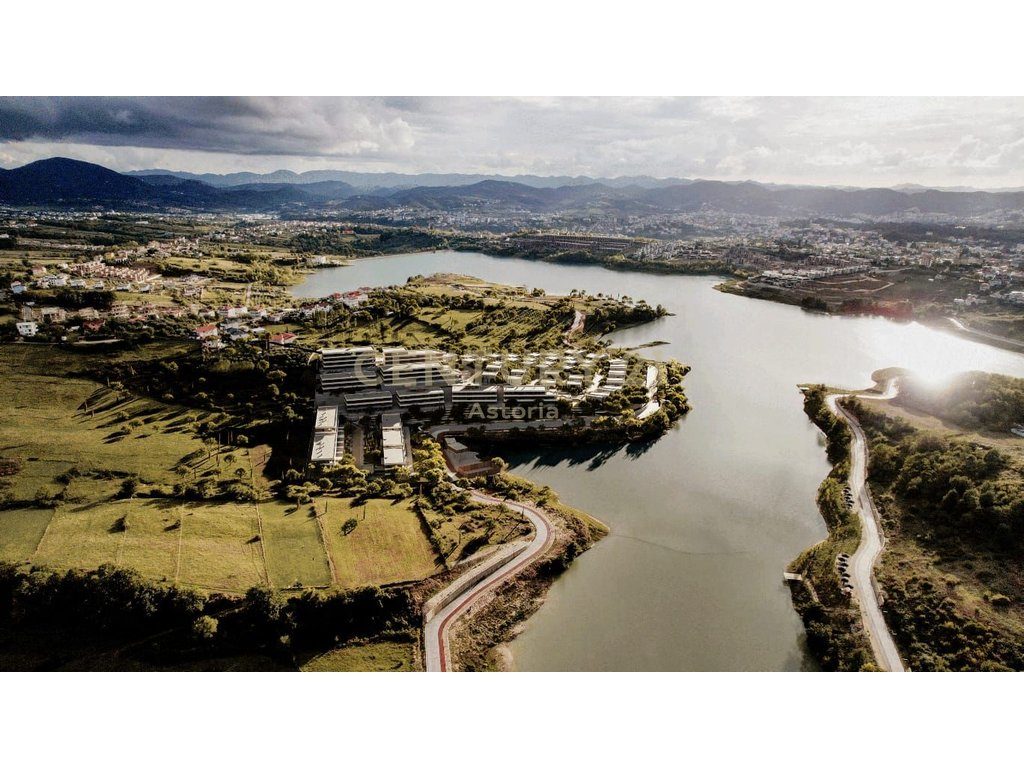Apartament 1+1 me ballkon, verandë dhe pamje nga liqeni në rezidencën Farka Lake Front