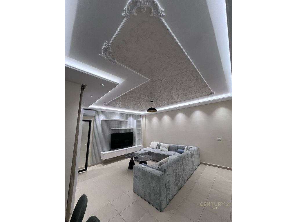 Shitet , Apartament 2+1+2, Bulevardi i Ri