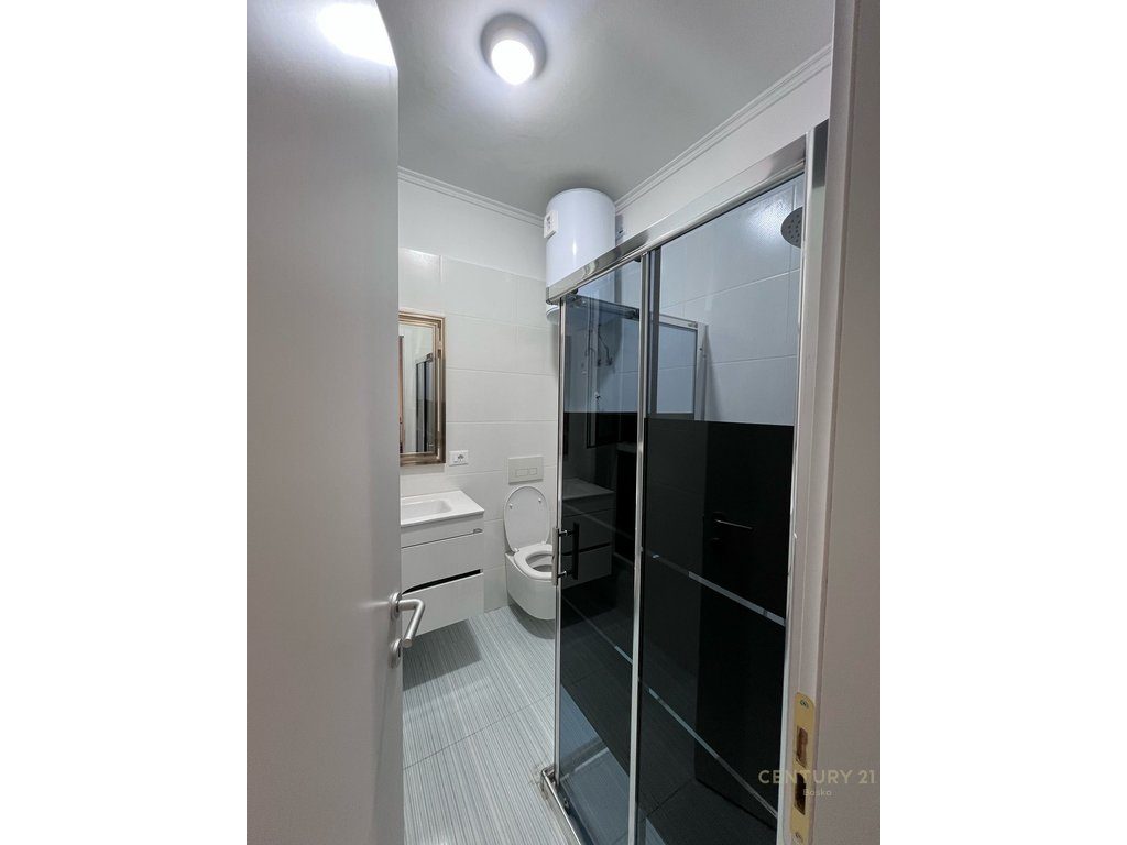 Shitet , Apartament 2+1+2, Bulevardi i Ri