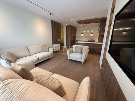 Apartament 2+1 Me Qira (Banim/Zyra), Stadiumi Dinamo