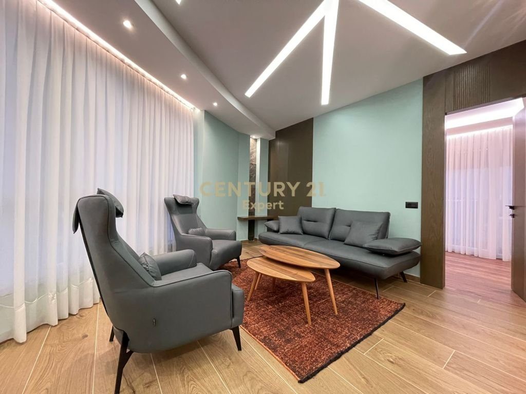 SHESIM APARTAMET 2+1+2 PRANE XIBRAKUT!!