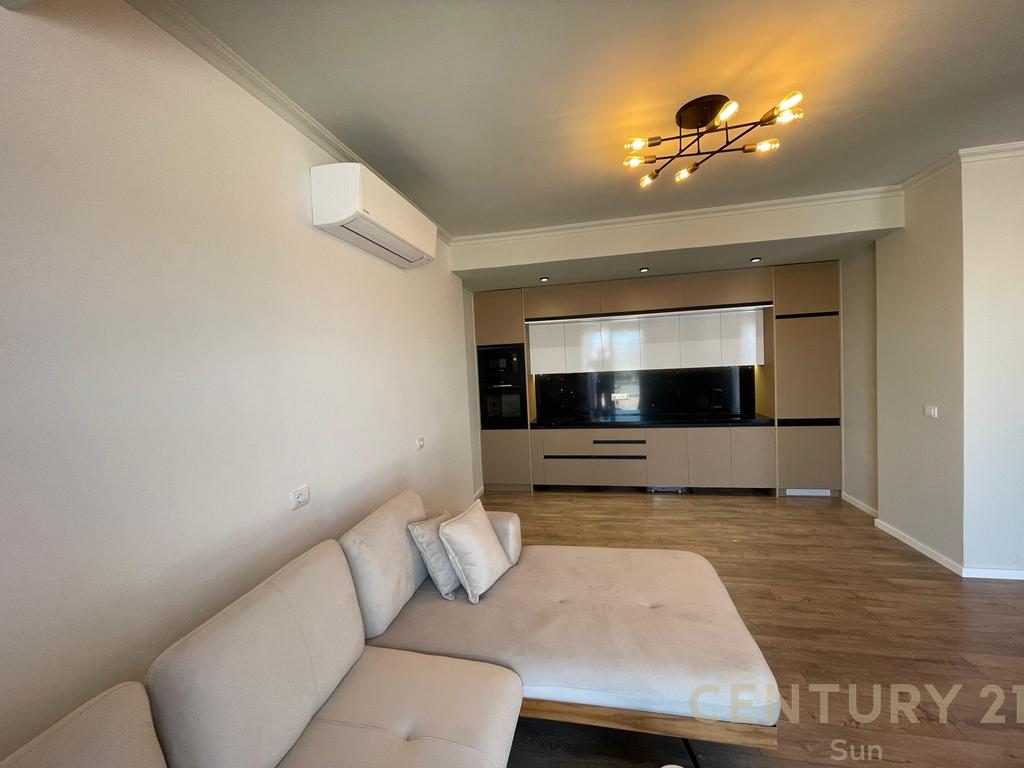 PENTHOUSE PER SHITJE NE SKELE - VLORE!