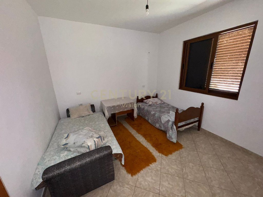 Shtëpi private + toke për shitje në Golem, Shkodër  | 1000 m²
