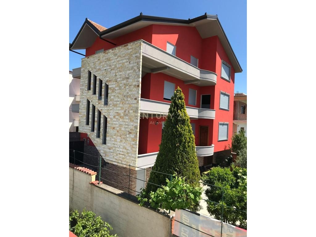 Shtëpi Private Për Shitje në Arapaj, Durrës - 330000€ | 500 m²