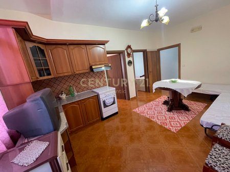 Shtëpi Private Për Shitje në Arapaj, Durrës - 330000€ | 500 m²