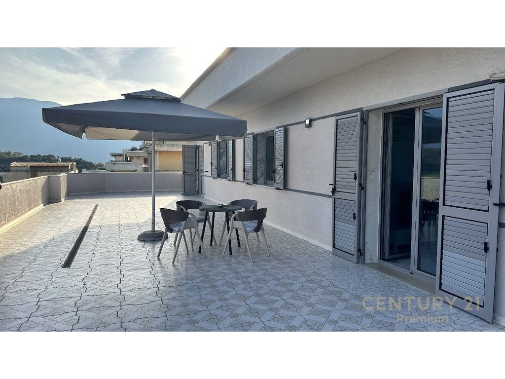 Penthouse në Shitje – Orikum, Vlorë