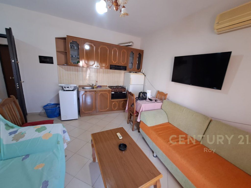 Apartament 1+1 për Qira te Shkembi Kavajes Durrës - 300€ | 45 m²