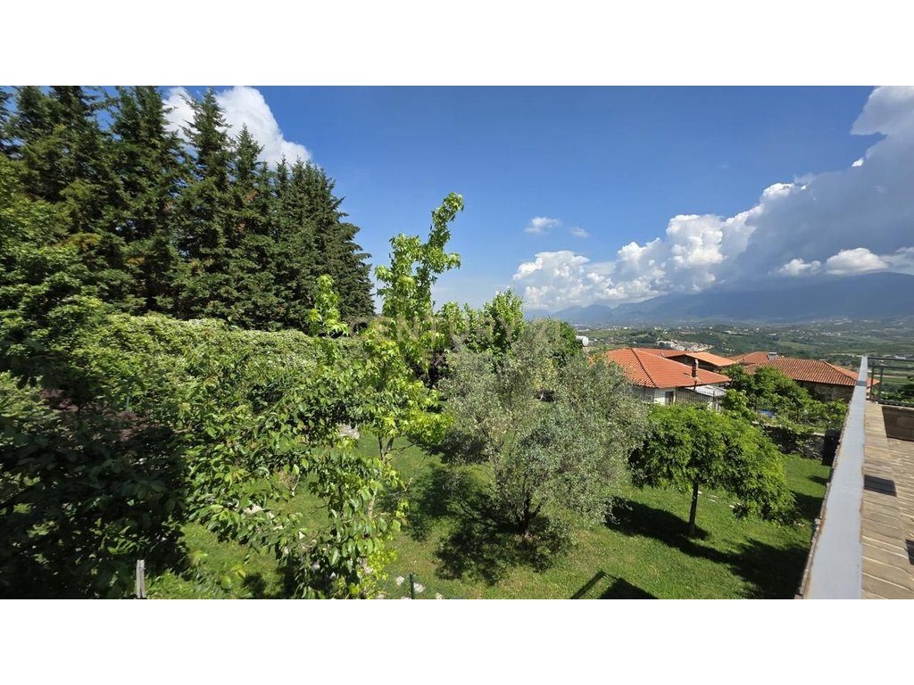 VILE INDIVIDUALE PER SHITJE NE PERIFERI TE TIRANES, DOBRESH !!