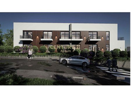Shitet Apartament 1+1 tek Rruga e Elbasanit prane Restorant Xibraku!
