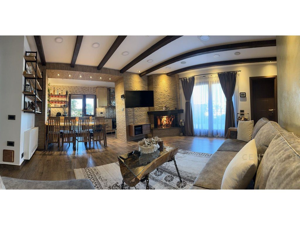 Penthouse në shitje, Yzberish!