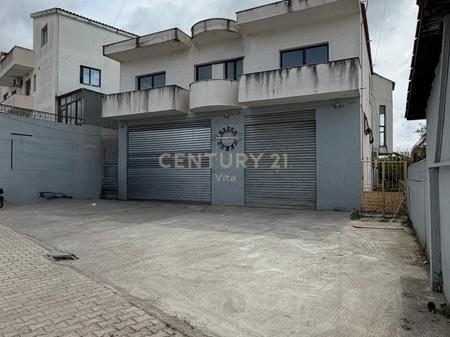 JEPET ME QIRA AMBIENT NE SHKOZET !