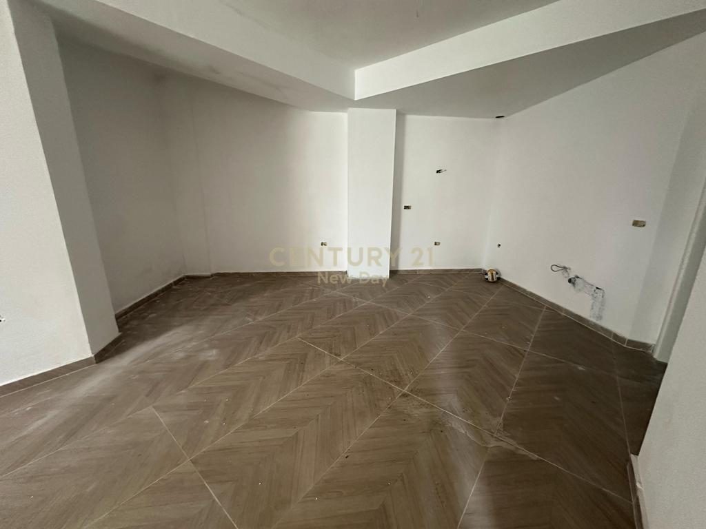 Apartament 1+1 Për Shitje në Mali i Robit, Durrës