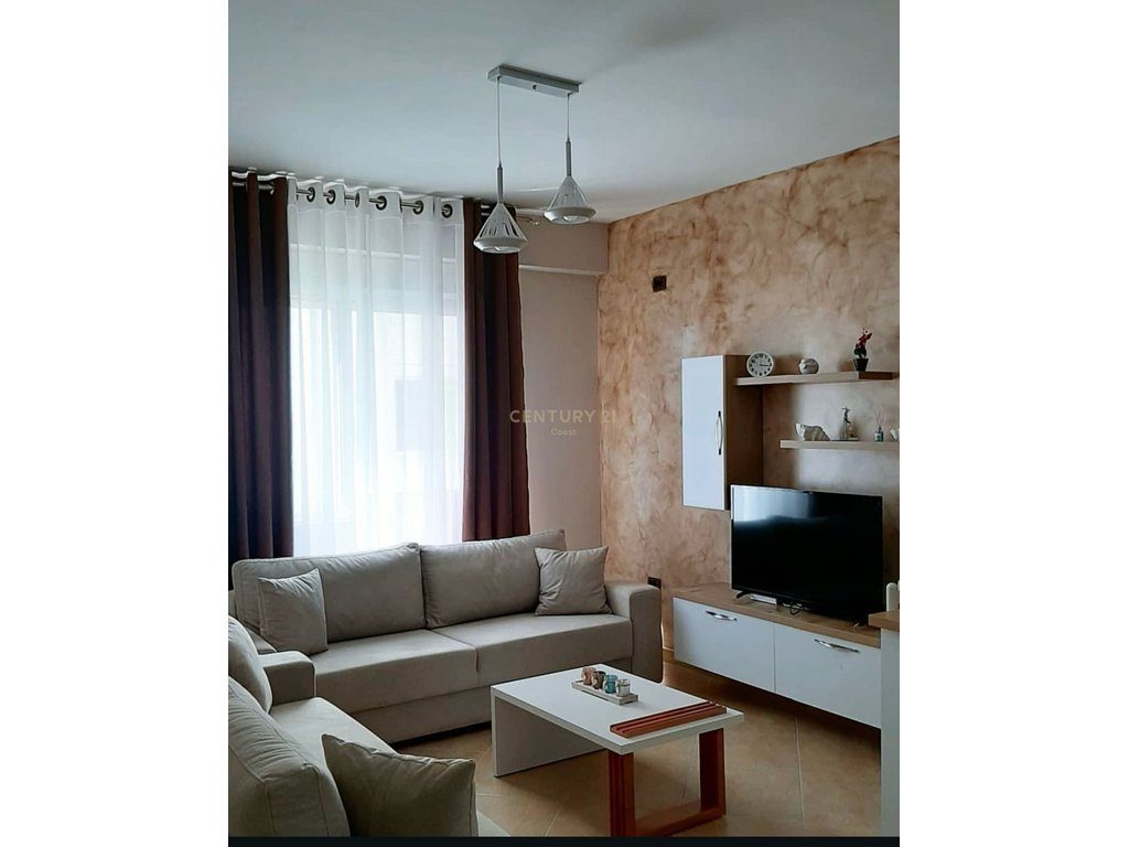 APARTAMENT 1+1 ME PAMJE DETI PER SHITJE PRANE VILAVE QEVERITARE ,VLORE!!!