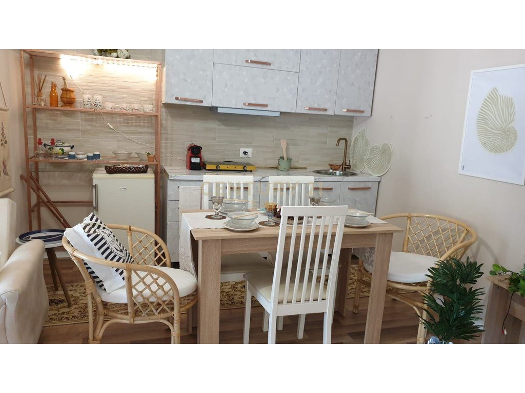 Apartament 1+1 Me Qira tek Shkëmbi I Kavajës, Durrës!