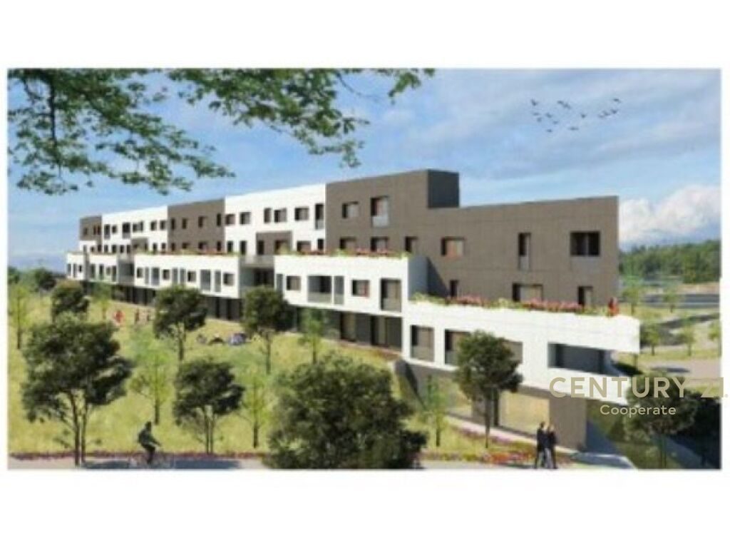 SHESIM APARTAMENT  2+1+2 PRANE LIQENIT TE THATE - RR. HIQMET BUZI.