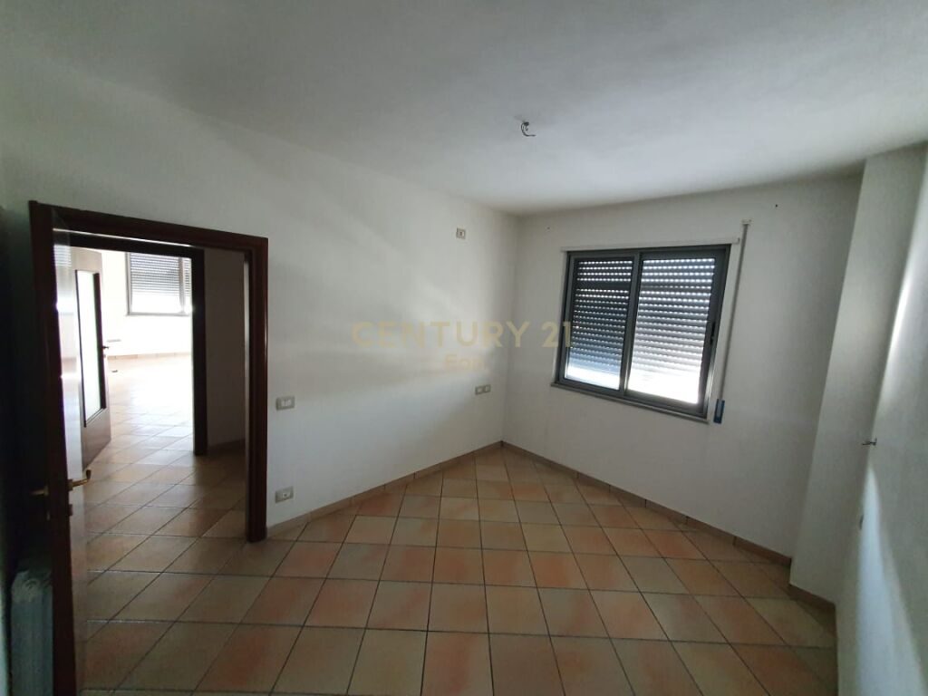 SHITET APARTAMENT 1+1 ME MUNDESI PARKIMI NE PLEPA, DURRES!