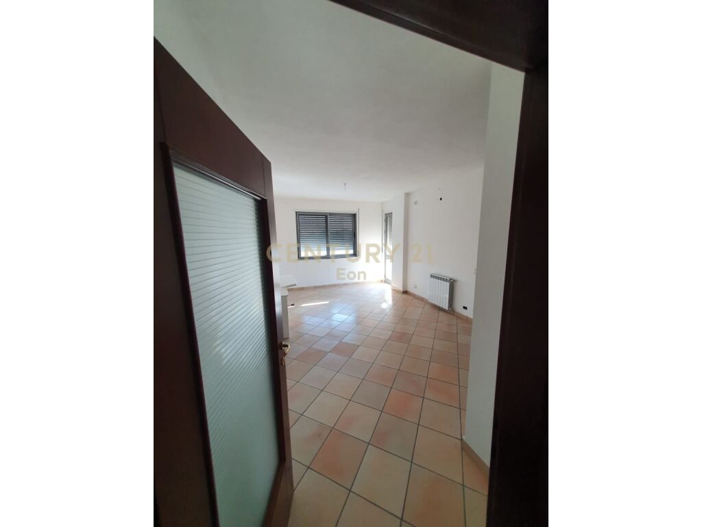 SHITET APARTAMENT 1+1 ME MUNDESI PARKIMI NE PLEPA, DURRES!