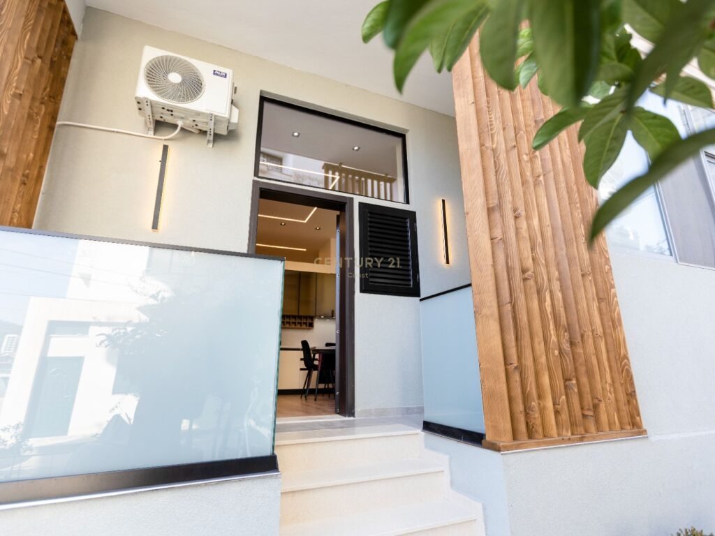 APARTAMENT 1+1 PER SHITJE NE LUNGOMARE, VLORE
