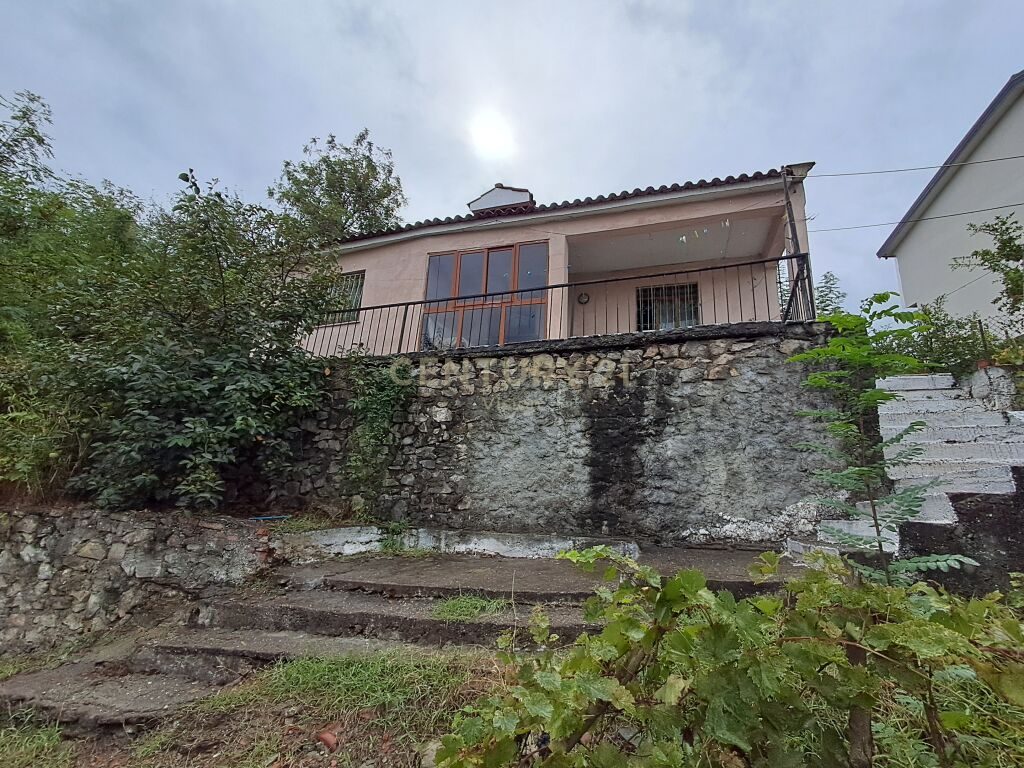 Shtëpi + truall për shitje në Dracin , Shkodër  | 490 m²