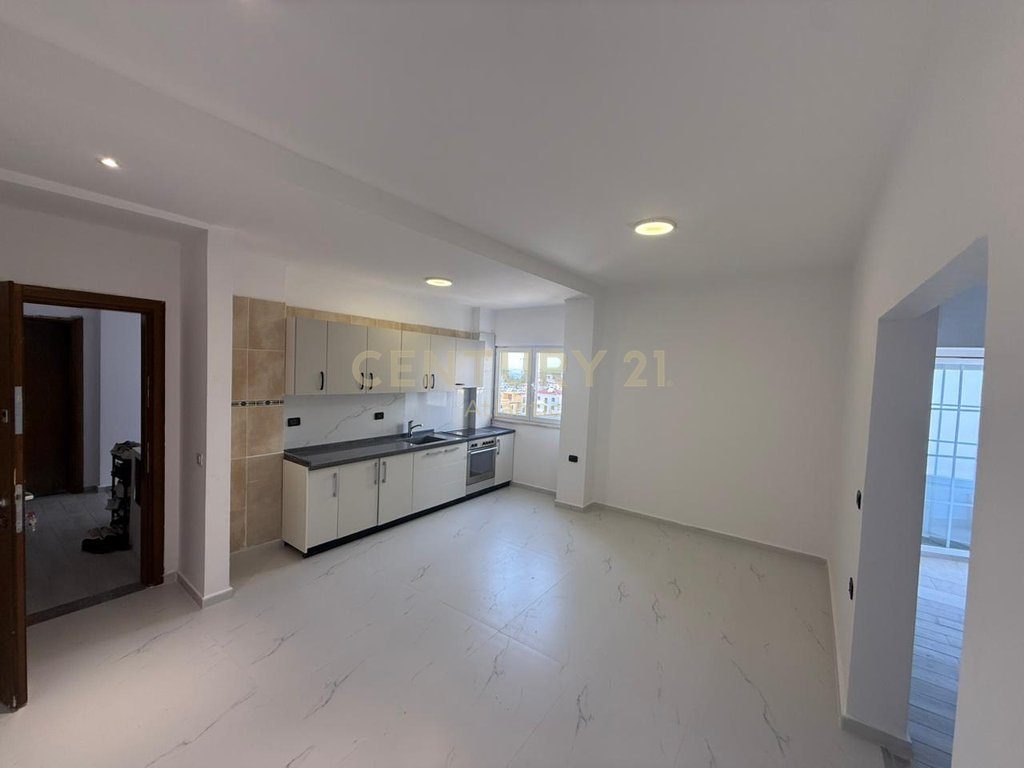 Apartament 2+1 Për Shitje në Golem, Durrës - 105000€ | 105 m²