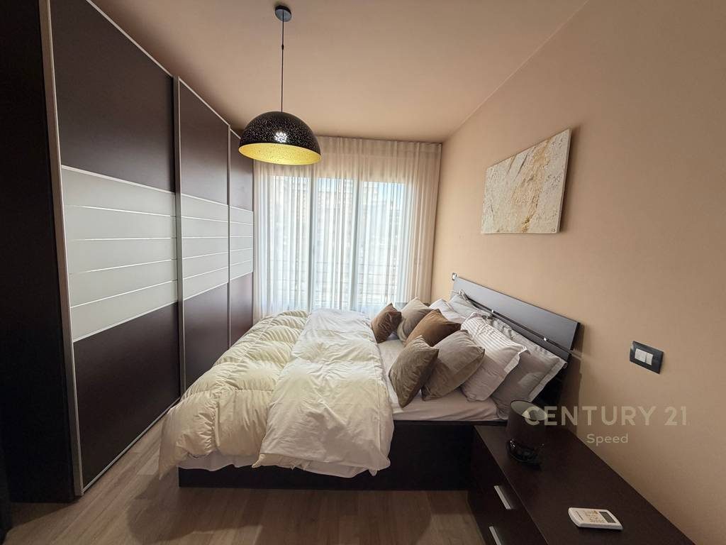 Apartament komod 1+1 me qira !