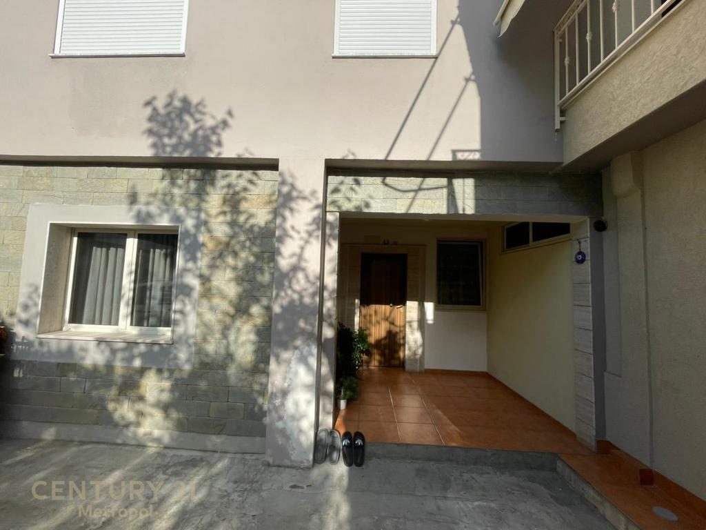 Okazion! Apartament 2+1+2 per shitje ne Allias!