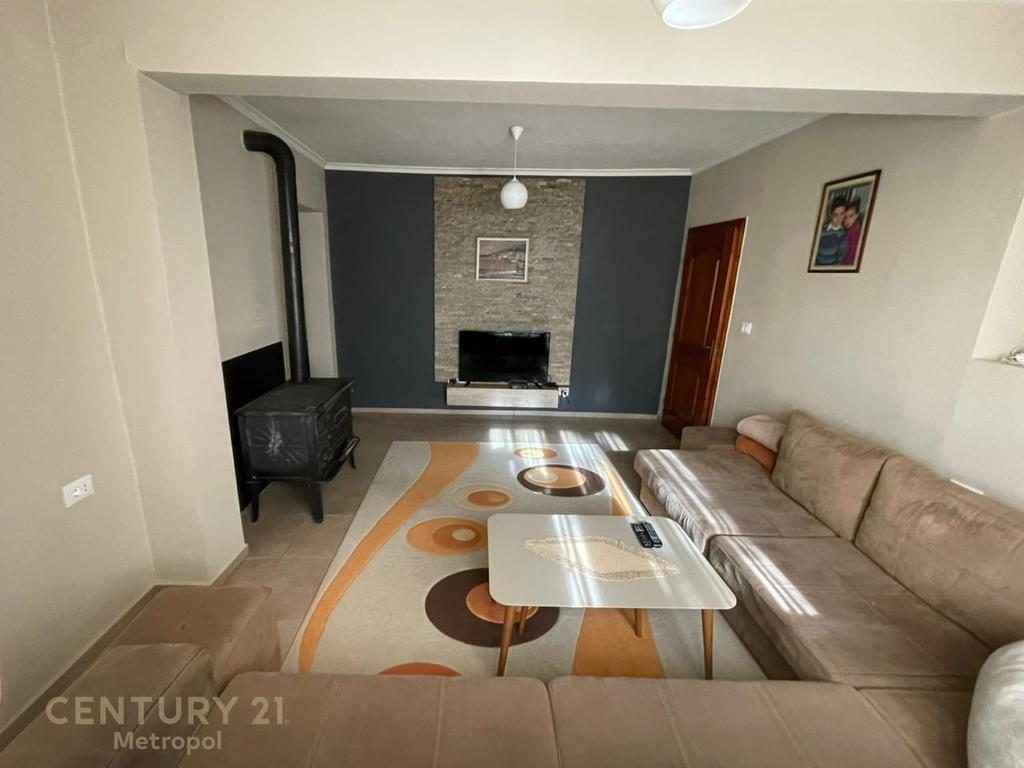 Okazion! Apartament 2+1+2 per shitje ne Allias!