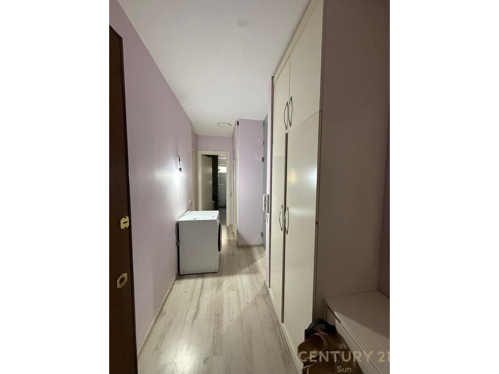 Apartament 1+1 në Shitje në Komuna e Parisit