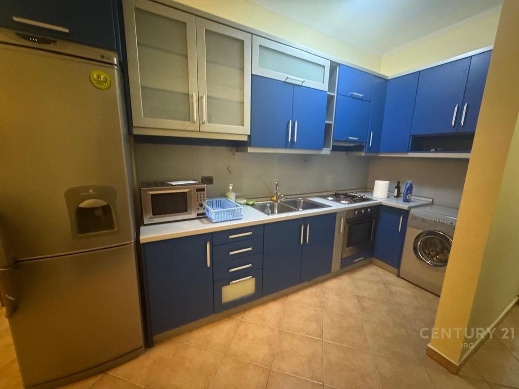 APARTAMENT 1+1 PER QIRA  MYSLYM SHYRI!