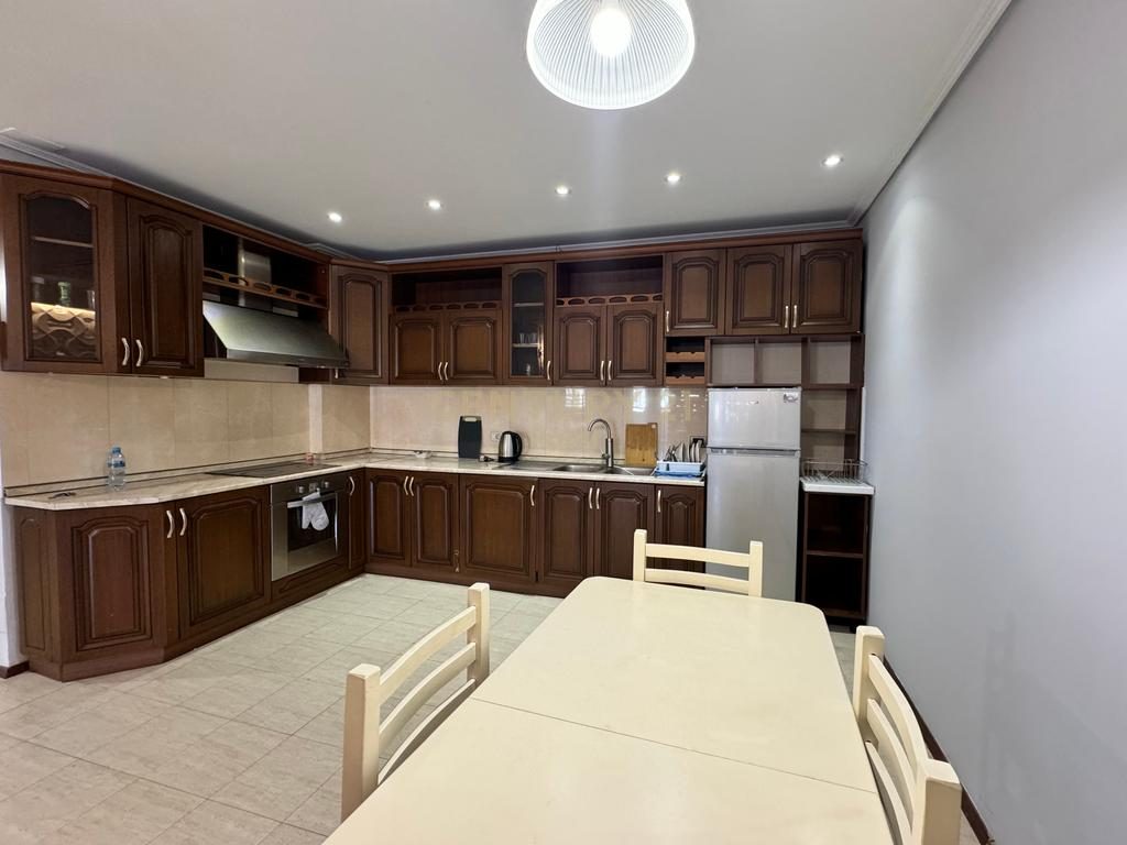 SHESIM APARTAMENT 2+1 TE RRUGA DESHMORET E 4 SHKURTIT PRANE ART TURBINA