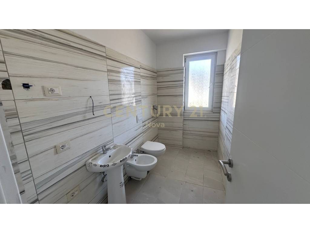 Apartament 1+1 | QENDER SHENGJIN