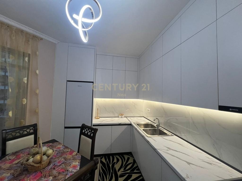 APARTAMENT 1+1 ME QIRA NE ASTIR