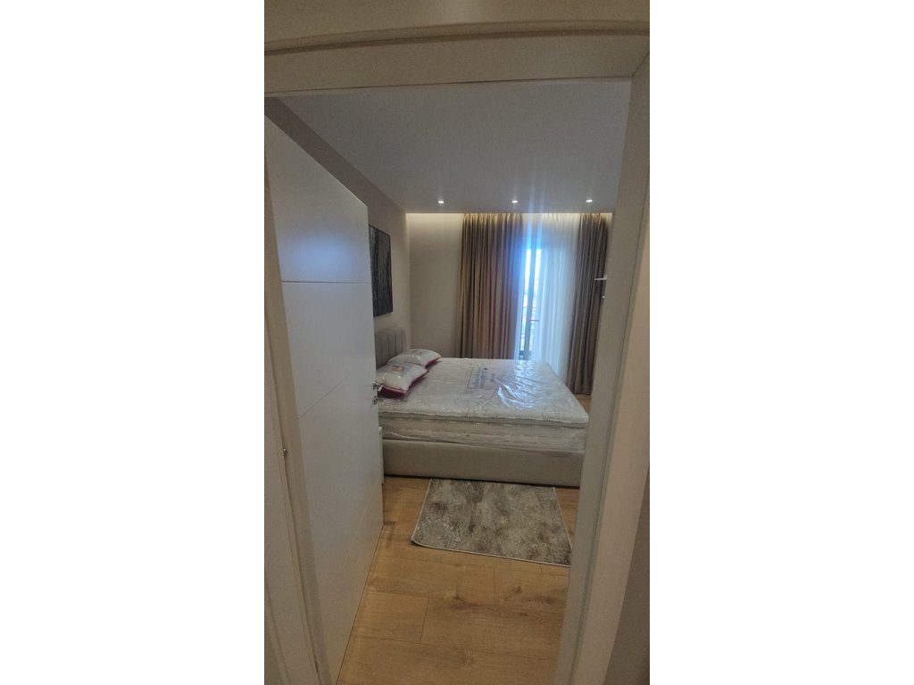 Jepet me qira apartament i ri tek SPAK – Tirane