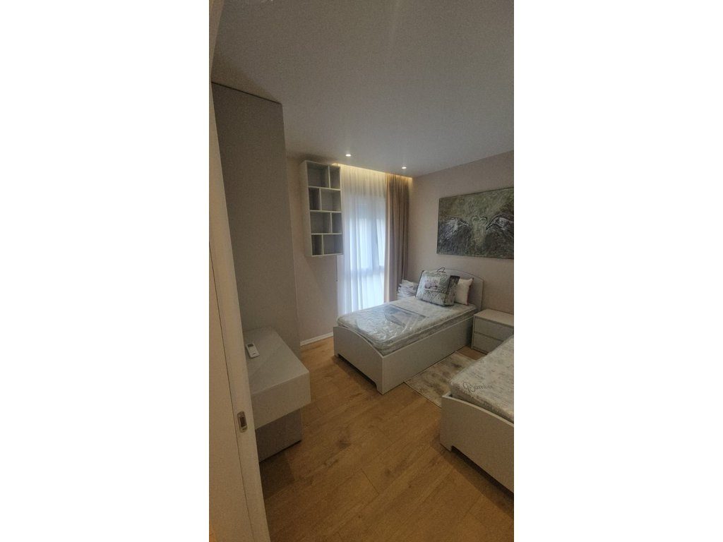 Jepet me qira apartament i ri tek SPAK – Tirane
