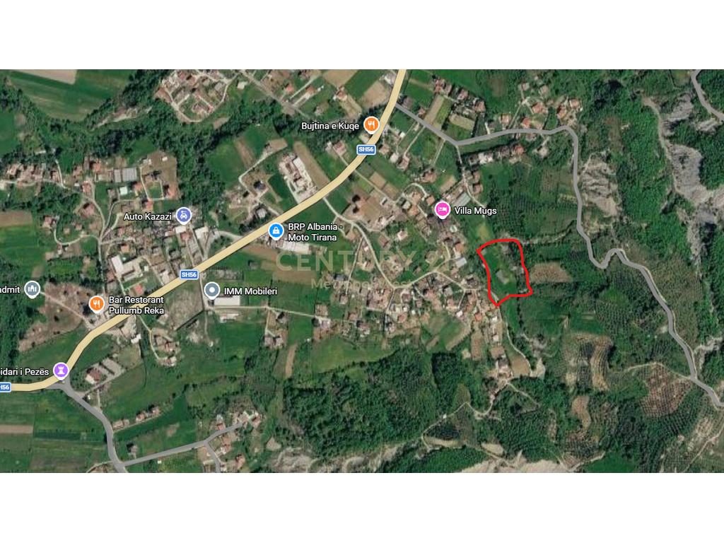 Tokë truall dhe ndërtesa në shitje – Pezë e Vogël