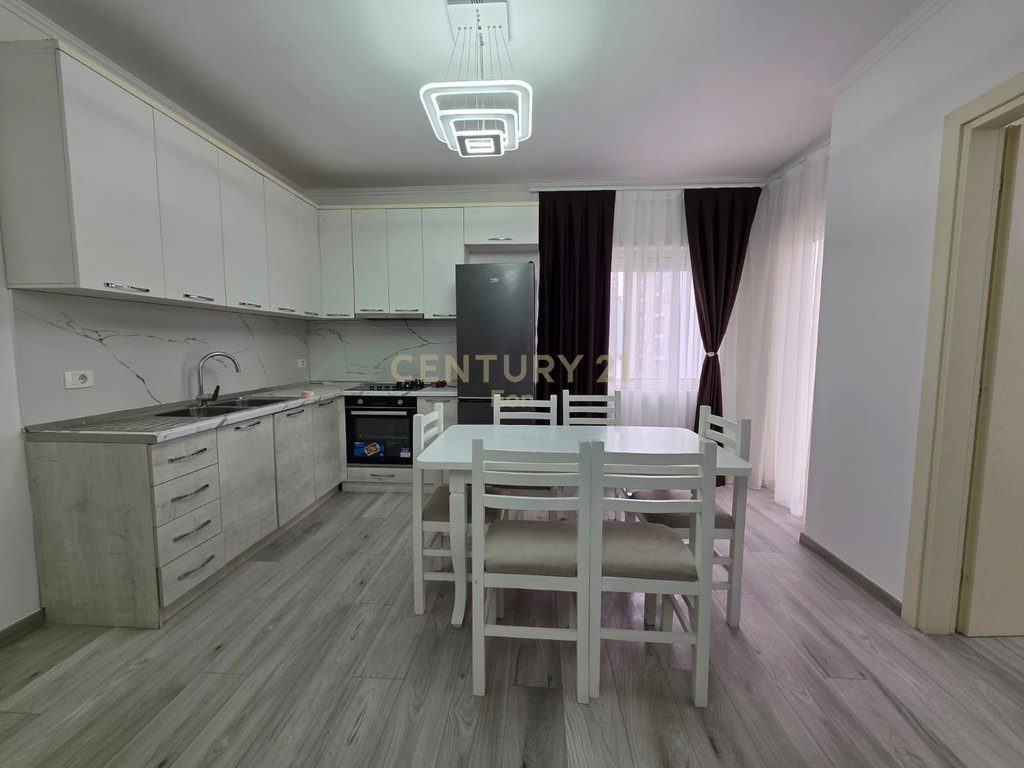 Apartament 2+1 Me Qera Në Durrës, Ish Fabrika e Bukës !