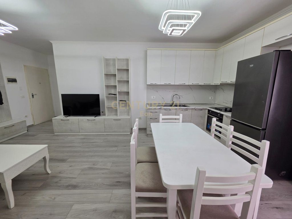 Apartament 2+1 Me Qera Në Durrës, Ish Fabrika e Bukës !