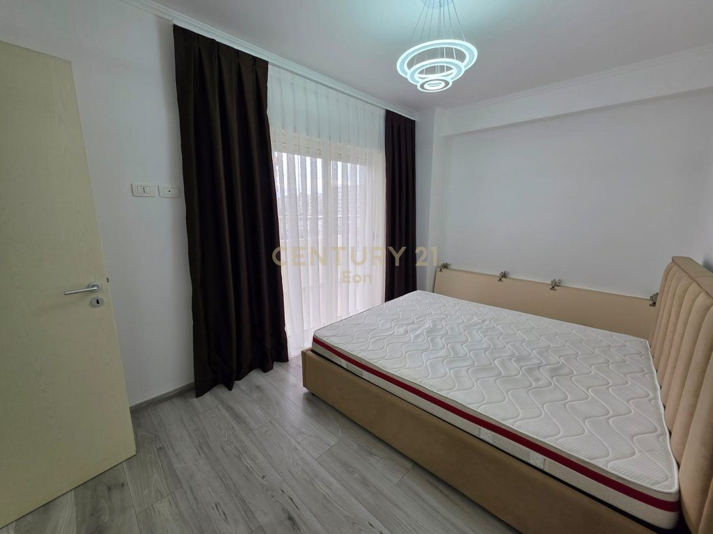 Apartament 2+1 Me Qera Në Durrës, Ish Fabrika e Bukës !
