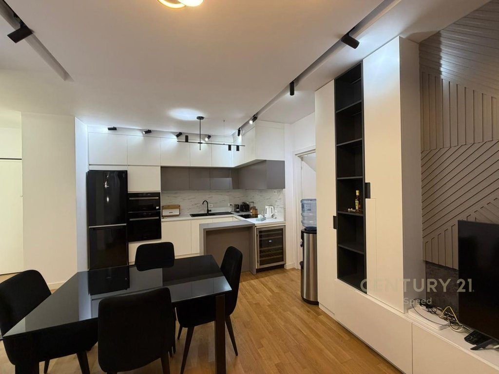 Jepet me qira apartament 2+1+2+ post parkimi tek "Quartum Residence"!!