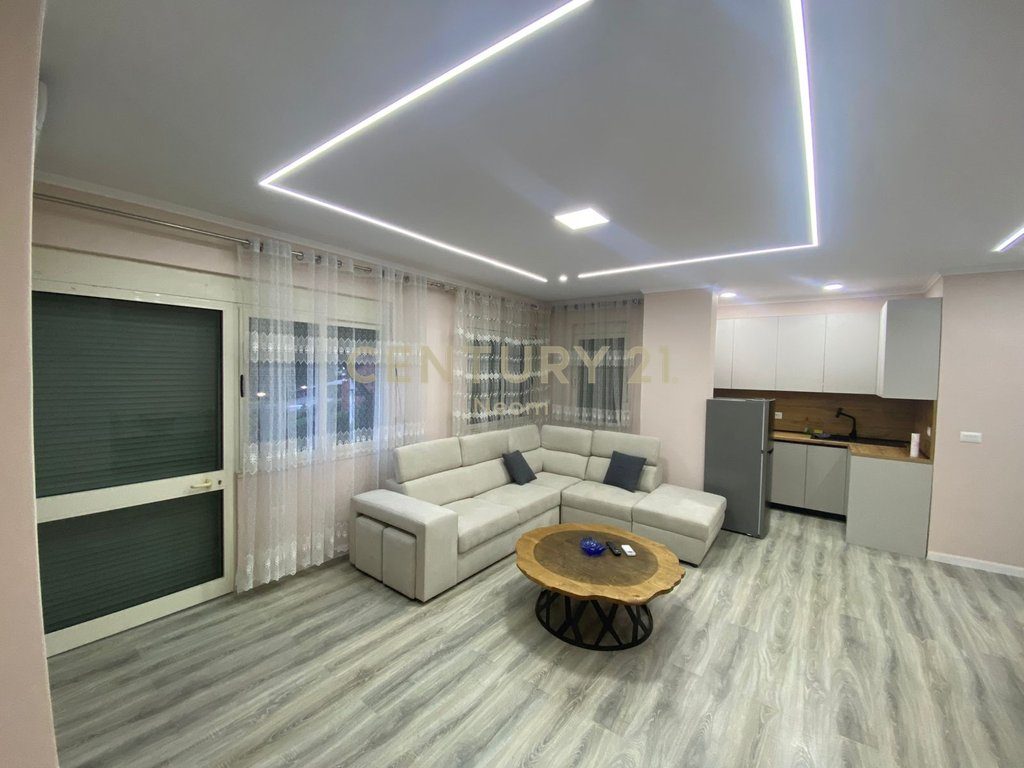 Apartament 1+1 me qira tek Liqeni i Thatë