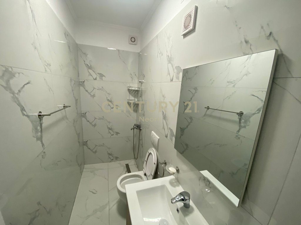 Apartament 1+1 me qira tek Liqeni i Thatë
