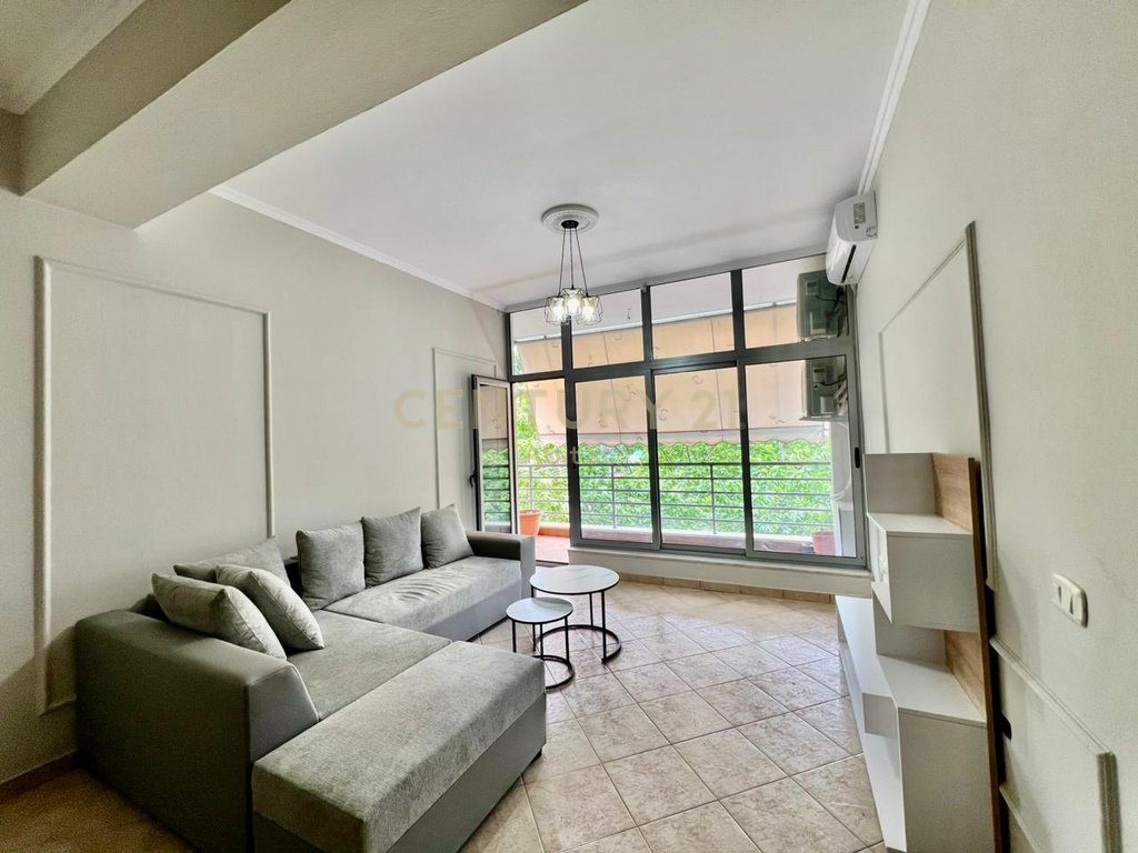 QIRA, APARTAMENT MODERN 2+1+2 me POST PARKIMI, GLOBE / RRUGA KAVAJËS‼️