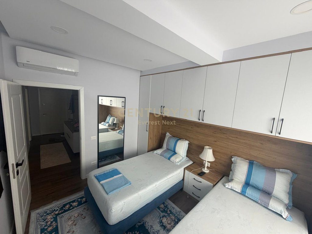 ZONA E BRRYLIT – APARTAMENT 2+1 PËR SHITJE