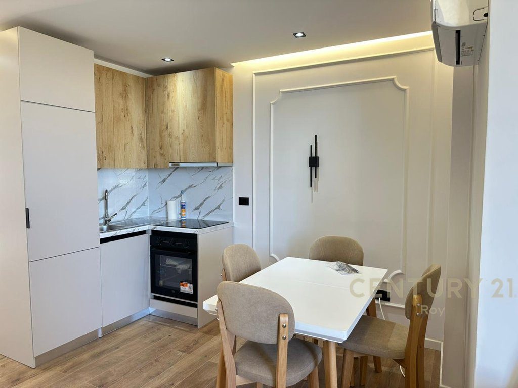 SHITET APARTAMENT 1+1 NE NJE KOMPLEKS REZIDENCIAL QERRET 50M NGA DETI!!!