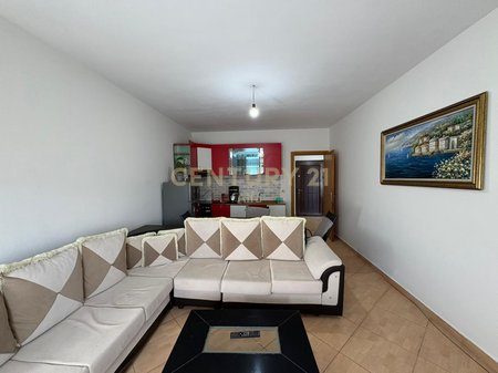 JEPET PER QIRA APARTAMENT 1+1 NE ASTIR!
